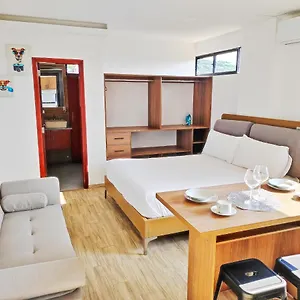 Pacific Airport Apartamento
